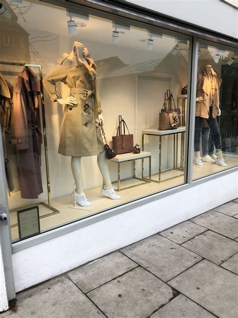 outlet burberry london opening hours|Burberry factory outlet online uk.